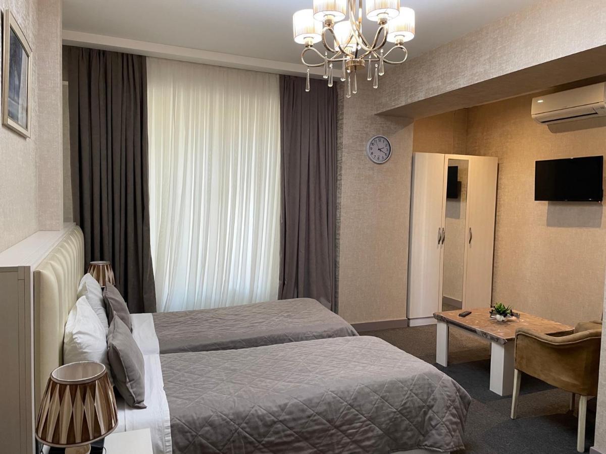Baku Life Hotel Bakoe Buitenkant foto